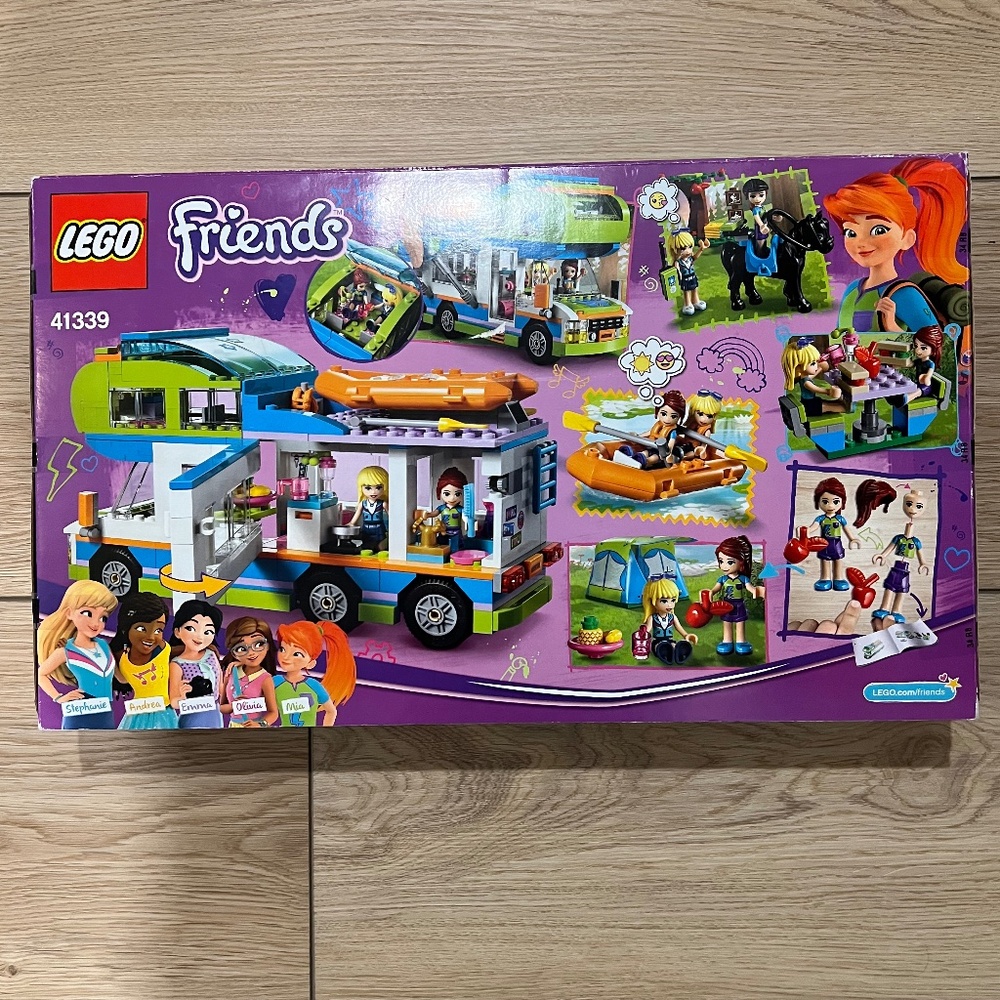 Lego Friends Mia's Camper Van - 41339 (Retired Product) - Picture 2 of 4